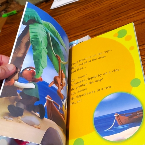 4 New Reading/Coloring/Flashcards-RainBoCorns-Bert&Ernie-Sesame Street-Landmarks - Picture 11 of 14